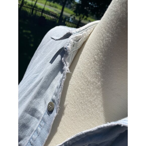 Harley-Davidson Blue Denim Button-Up Shirt L With Logo Pocket Trashed Frayed - Picture 4 of 10